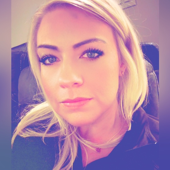 Meet your Posher, Haley - Picture 1 of 1